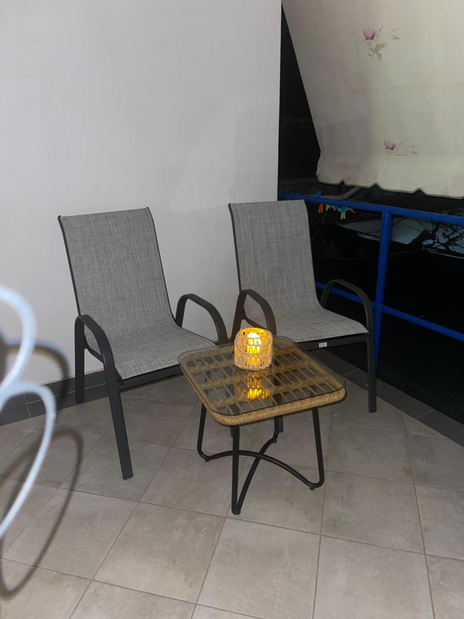 Gezos Himara
